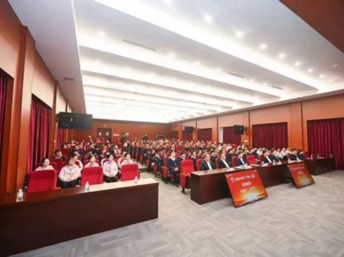 һ����ŠI(y��ng)�N(xi��o)�����׌àI(y��ng)�N(xi��o)����(w��)���ܴ�ِ �A�M(m��n)��Ļ