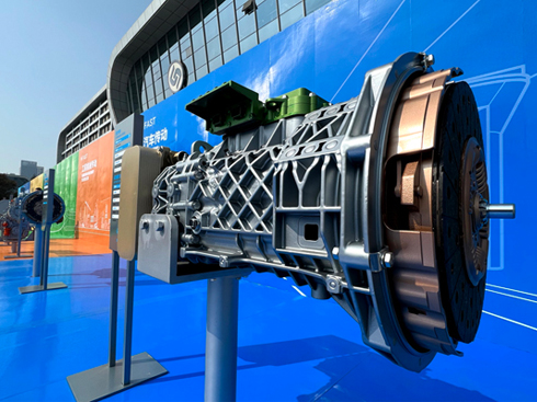 �˴��I��33����Ʒ���෨ʿ�ص����ÿƼ���(chu��ng)����