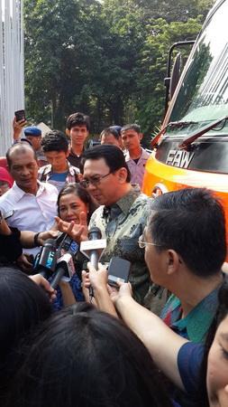 �@����ٝ�u(y��) �����ж܇����800���_(t��i)