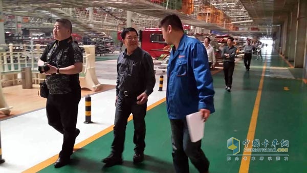 �㽭���dƽ�������f(xi��)���I(l��ng)��(d��o)���^���b�侀