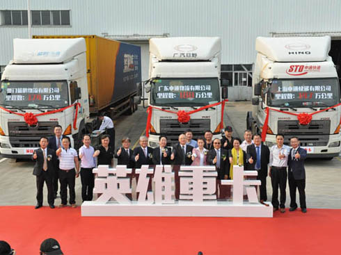 ���f����Ӣ��ʢ�䣬�V����Ұ2019���f����㘷��������Ļ