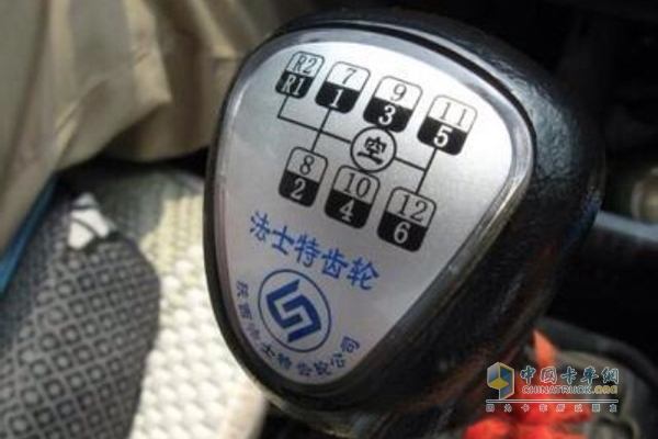 ������С�� �ַ���˽ⷨʿ��׃������̖