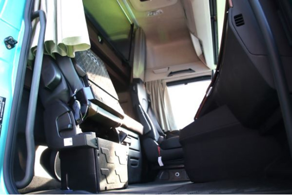 ���R����(bi��o)�U ����X6000������Şȼ?x��)�܇�ǈ?ch��ng)1209.jpg