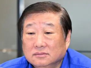 �T��⣺�y������ֵ´�������һ�����坍��Դ��(d��ng)��ϵ�y(t��ng)