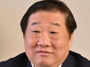 ɽ�|�ع����F(tu��n)�cԽ���L(zh��ng)�����F(tu��n)�����(zh��n)�Ժ�����܅f(xi��)�h