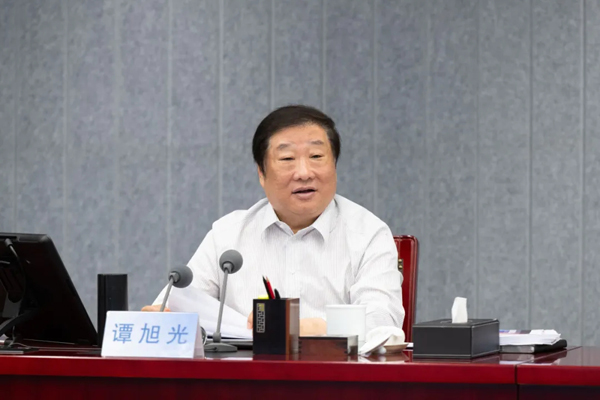 �T��⣺������������ǰ����ɽ�|�b������I(y��)�l(f��)չ��������ؕ�I(xi��n)