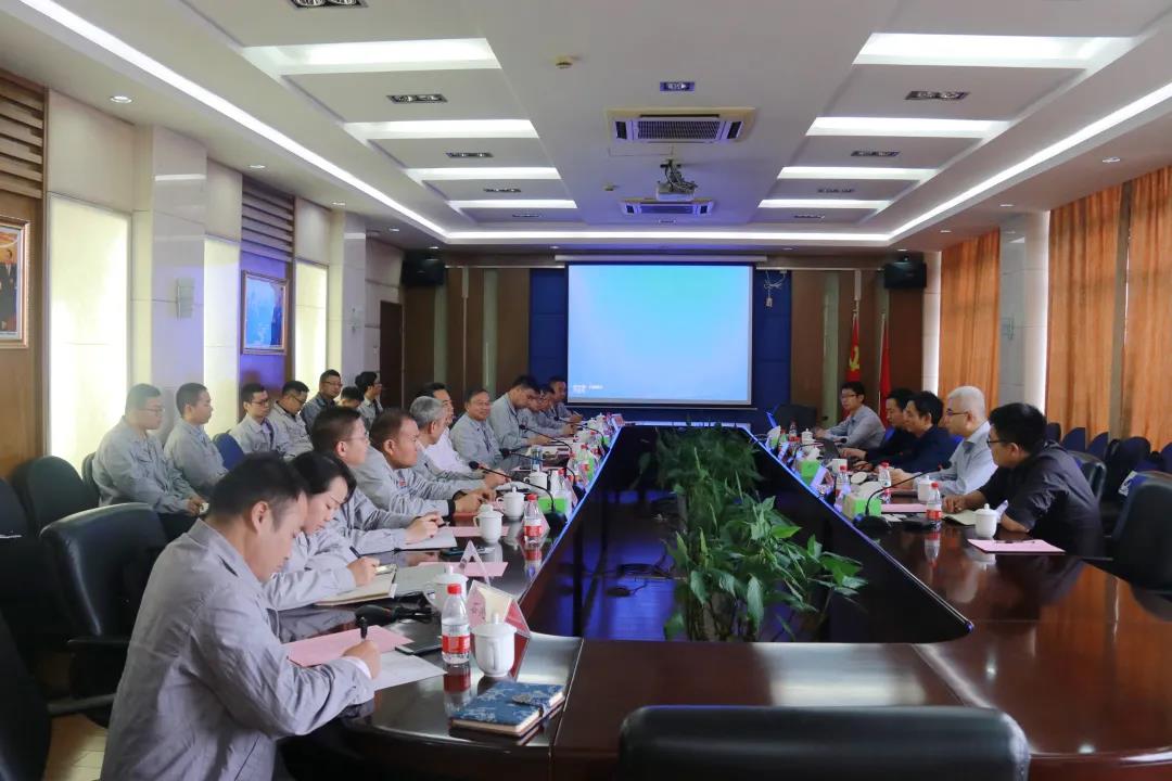 �������X�²����о�ԺԺ�L(zh��ng)  ���M(j��n)�A�����R���^����