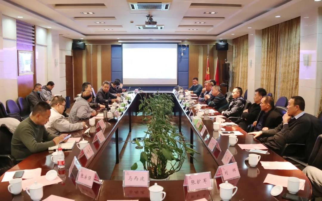 ������ס��ίɢ�k���������������M�h�R�Ƽ����F���콻��