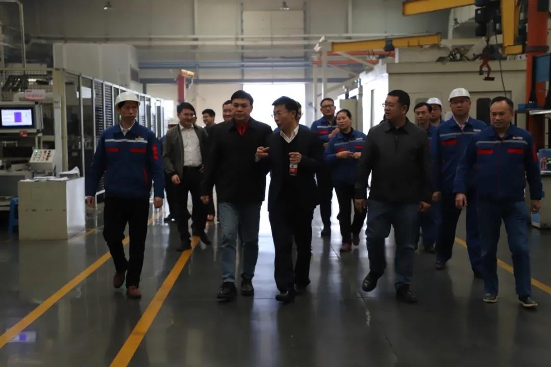 ������L��hꖵ�(li��n)�τ����{(di��o)�� ���f�����L�Ļ�