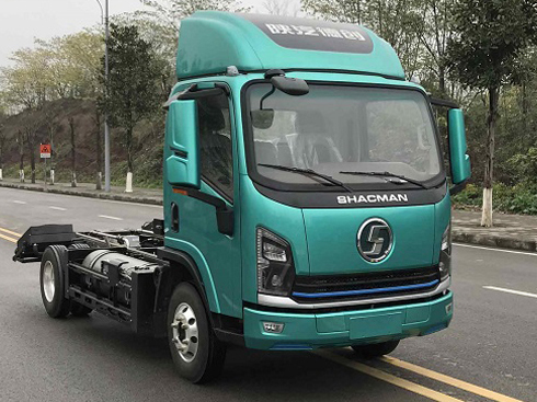 ����Դ����܇(ch��)�l(f��)չ���A�� �(q��)��(d��ng)늙C(j��)��(j��ng)��(zh��ng)�ӄ�