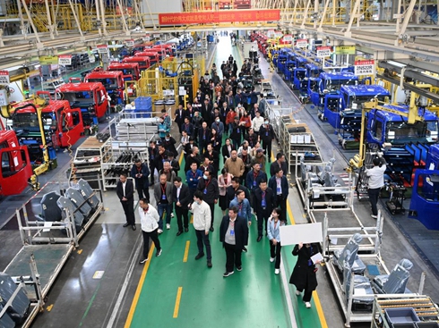 ���S�ټ�ý�w���L�����س�������Դ�����ܴa