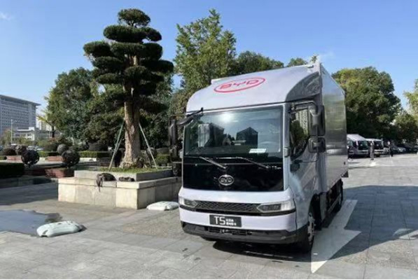 �Գּ��g(sh��)������(chu��ng)�鱾 �ȁ���̽������܇��ȫ��(j��ng)��(j��)��(w��n)����ƽ���c���o�½��l(f��))1048.jpg